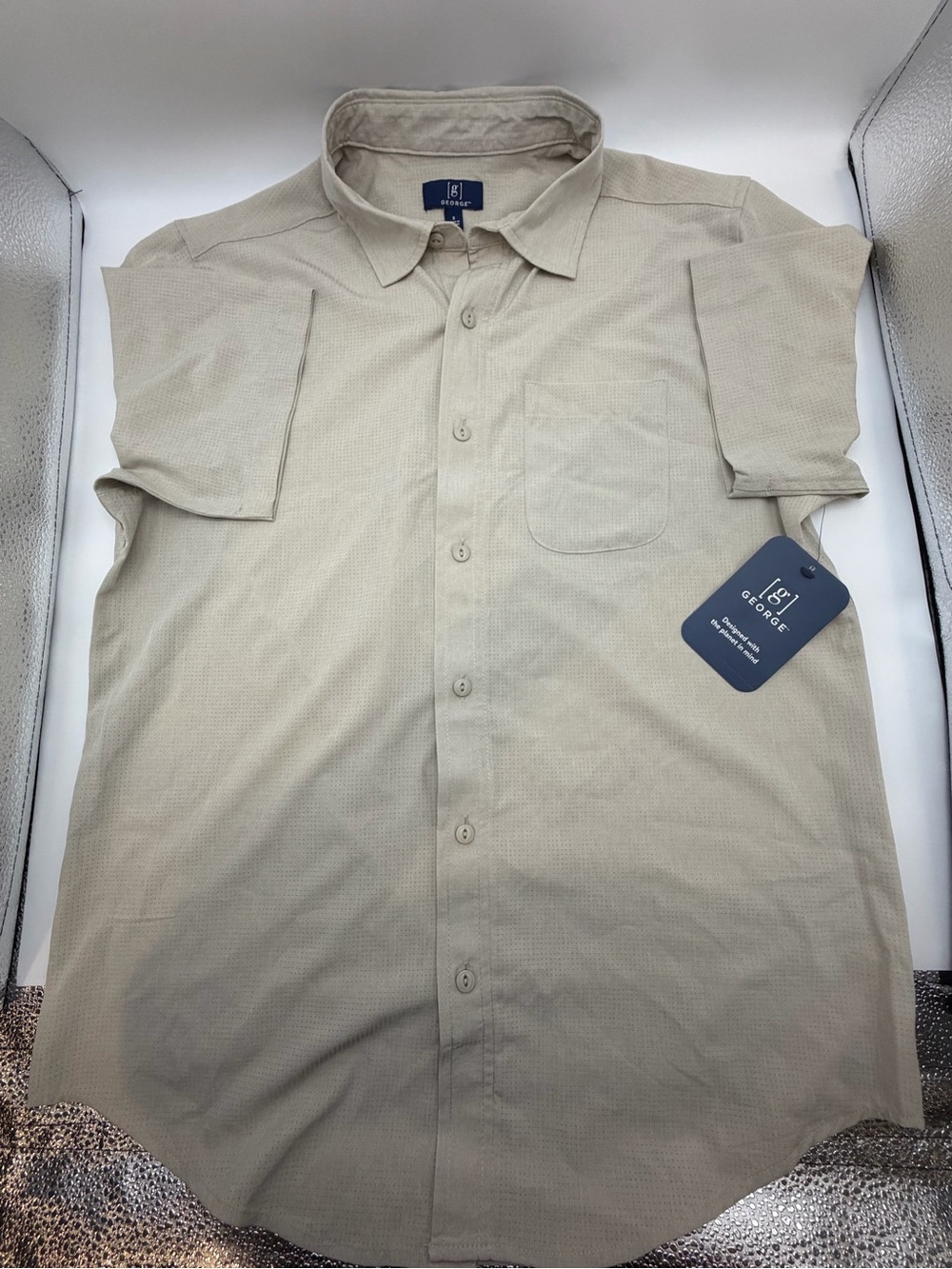George Men's Shirt Khaki Short Sleeve Button Up Moisture Wicking Pocket Size M